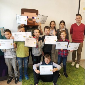 Самая новая и самая крутая локация Екатеринбурга на ул. Московская, 77 открыта! - КИБЕРшкола программирования для детей, компьютерные курсы для школьников, начинающих и подростков - KIBERone г. Западный